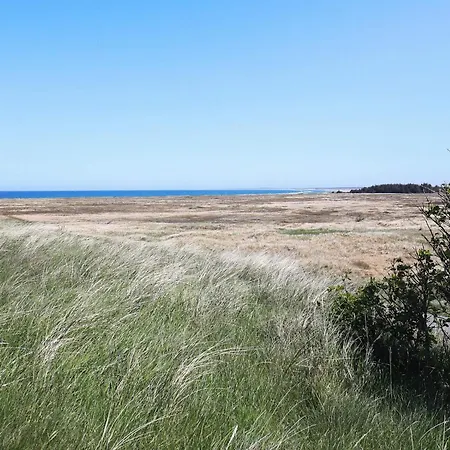 펜션 Secluded Retreat Near Sea *