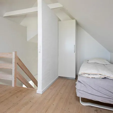 Casa de Férias Four-bedroom In Hanstholm 3 *